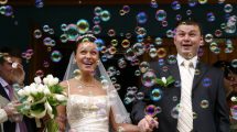 muilo burbulai vietoje žiedlapių barstymo per vestuves