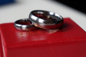 volframo karbido vestuviniai žiedai